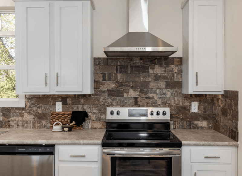 2421 Oak Preserve Ct, Saint Cloud, MN 56304