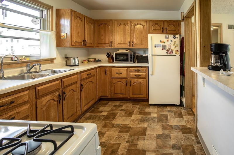 1103 Gilmore Ave, Winona, MN 55987