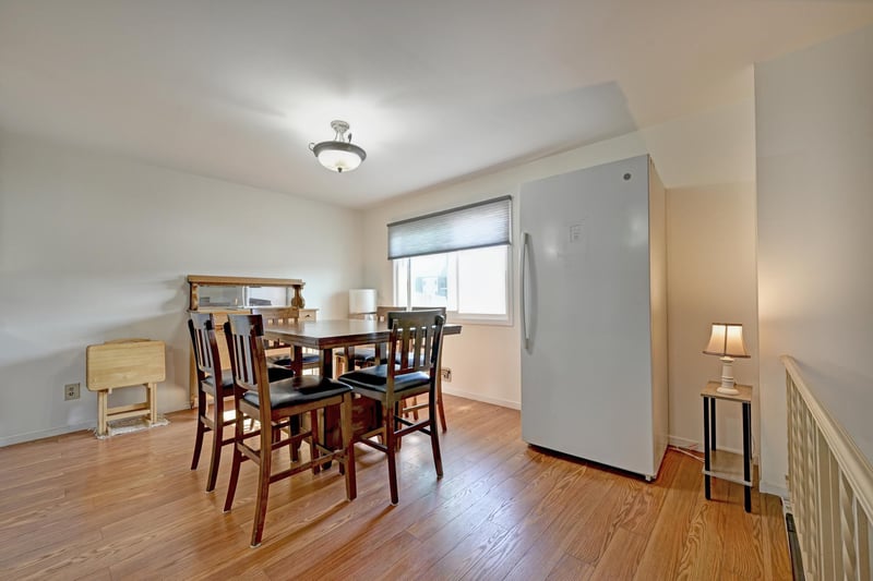 2725 9th Ln, Anoka, MN 55303
