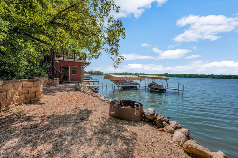 1210 Albion Ave, Fairmont, MN 56031