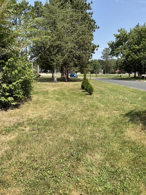 8835 S Highway Dr, Circle Pines, MN 55014