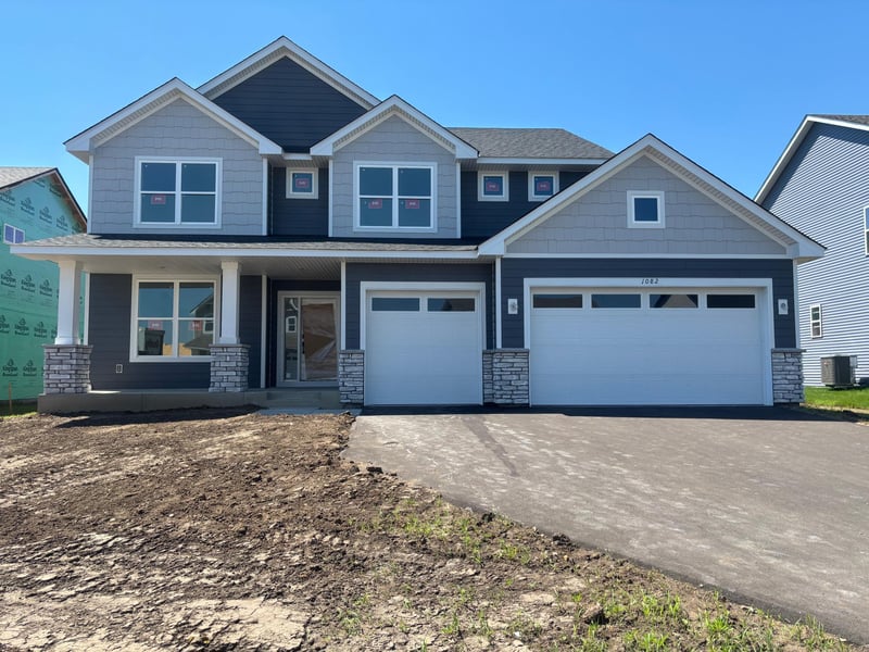 1082 Achilles Dr, Rosemount, MN 55068