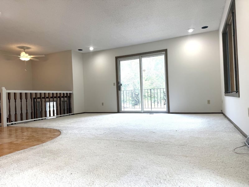 293 Evans Ave NW, Elk River, MN 55330