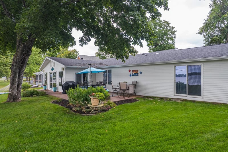 436 Shorewood Dr, Detroit Lakes, MN 56501