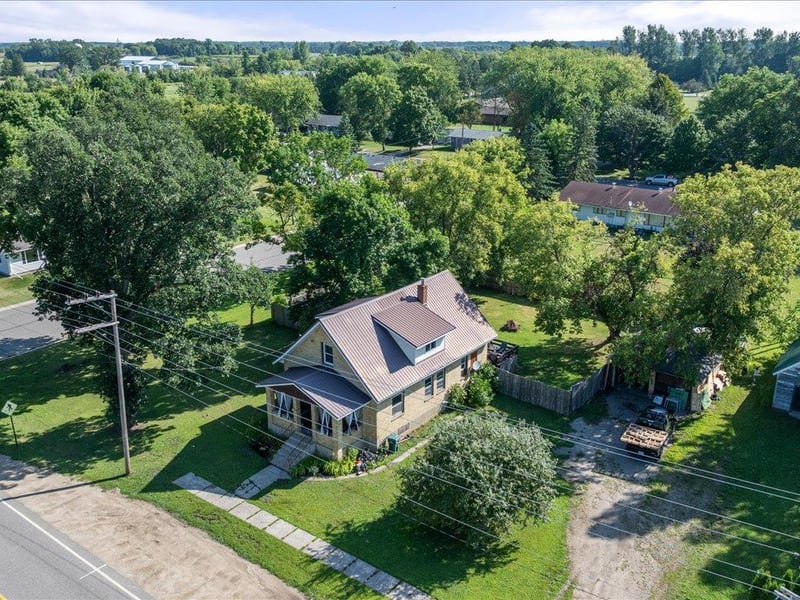 110 Central Ave N, Bertha, MN 56437