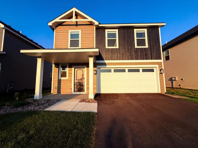10773 Hemingway Ave S, Cottage Grove, MN 55016