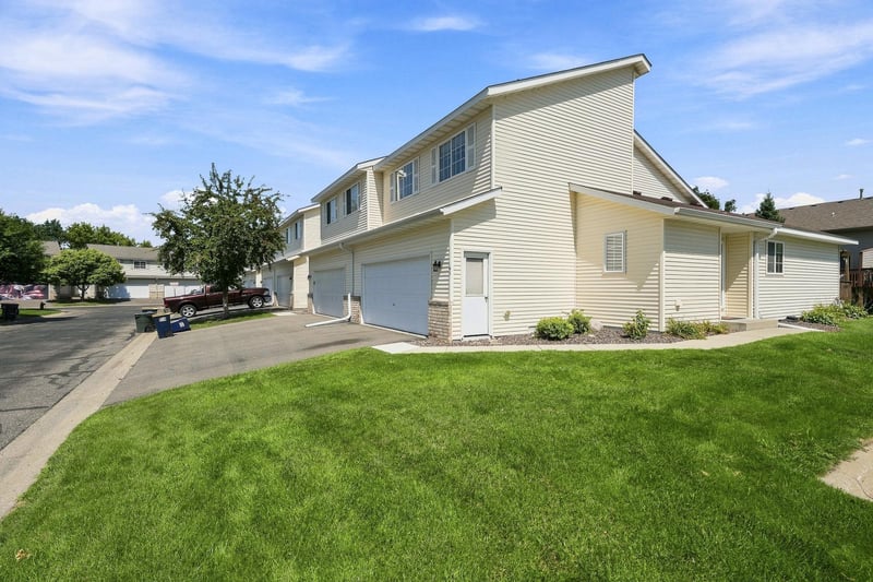 41 Willow Way, Farmington, MN 55024