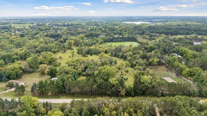 8439 140th St, Hugo, MN 55038