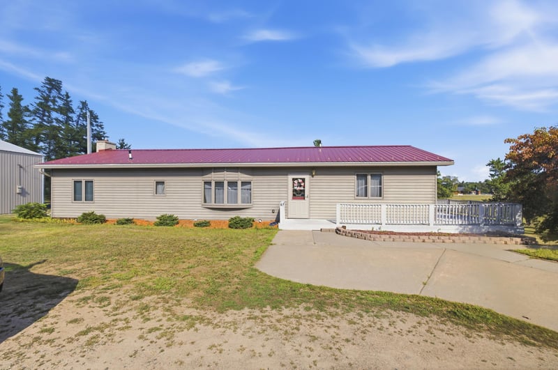 30600 Airport Rd, Breezy Point, MN 56472