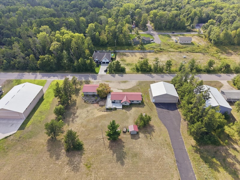 30600 Airport Rd, Breezy Point, MN 56472