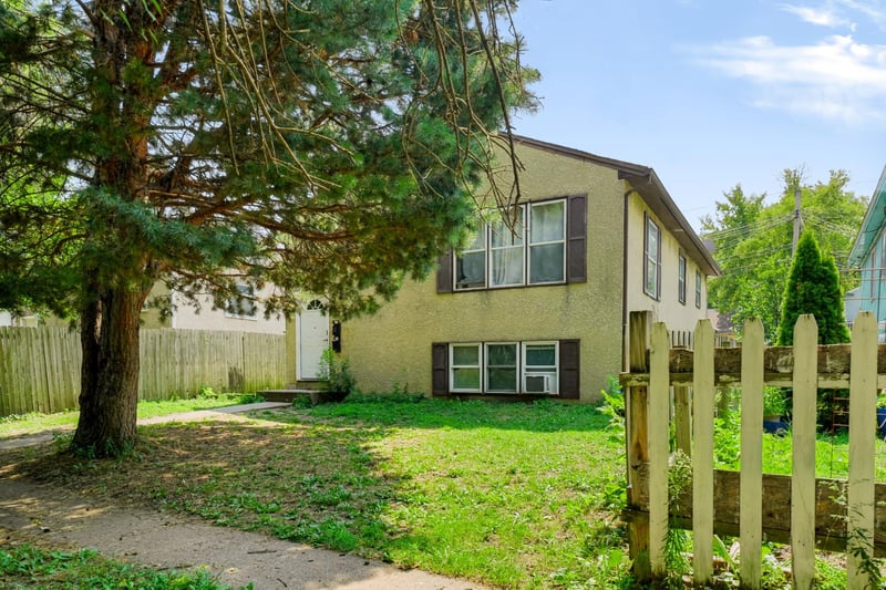 318 Baker St E, Saint Paul, MN 55107