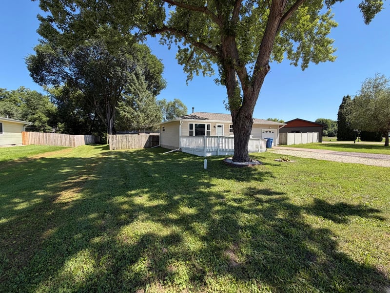 173 Sunrise Dr, Minnesota City, MN 55959
