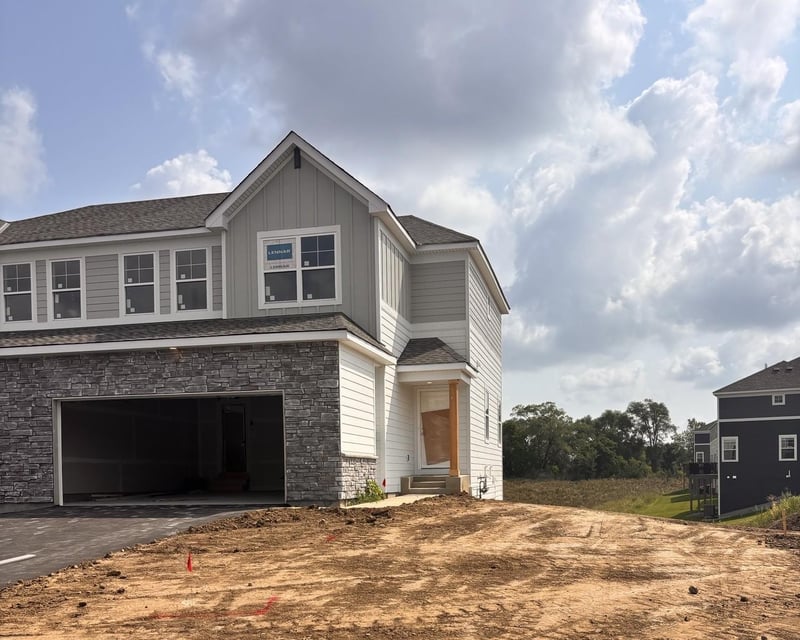 11095 203rd St W, Lakeville, MN 55044