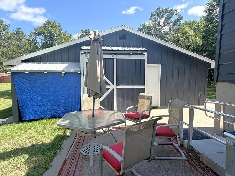 354 E River Dr, Park Rapids, MN 56470