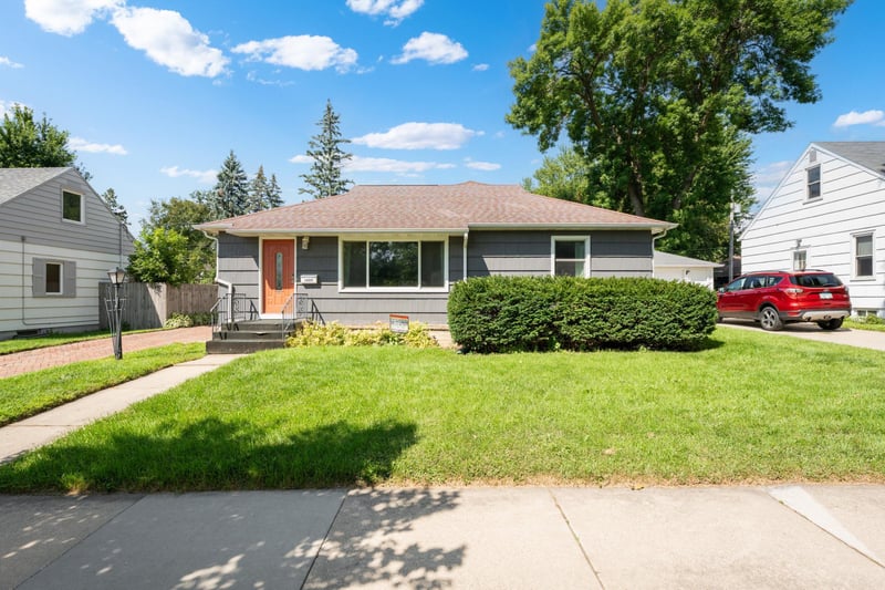 1409 14th Ave NW, Rochester, MN 55901