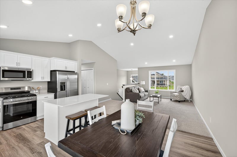 4616 89th St NE, Monticello, MN 55362