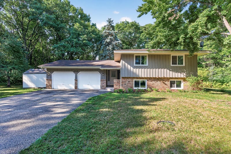 5040 184th Ave NW, Nowthen, MN 55303