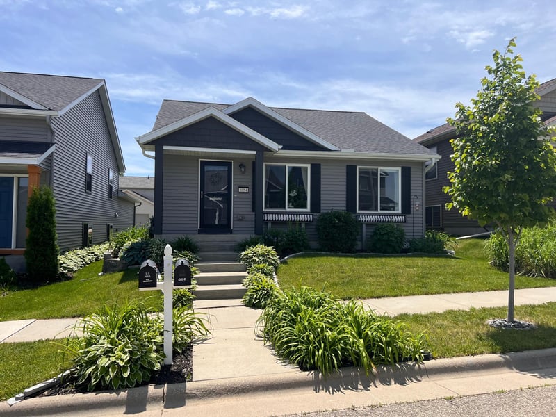 6084 Sandstone Street Nw, Rochester, MN 55901