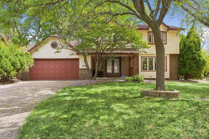 1836 Prior Ave N, Falcon Heights, MN 55113