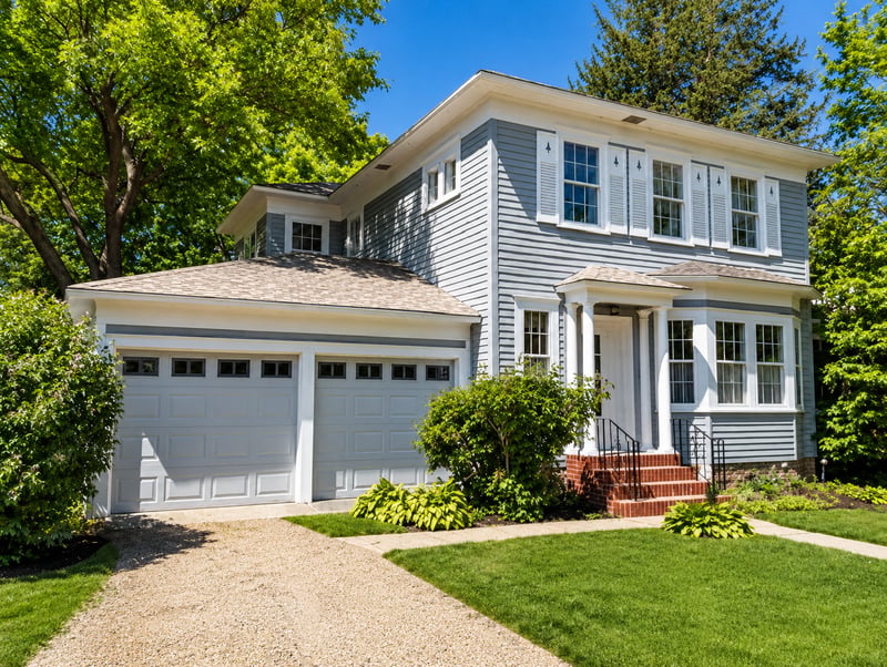 1244 6th Ave N, Windom, MN 56101