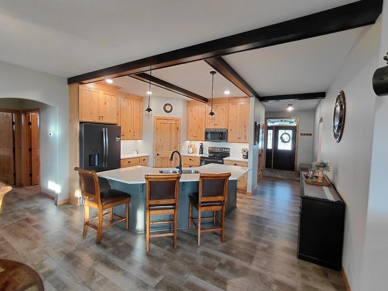 5839 Rivers Edge Dr, Saint Cloud, MN 56303