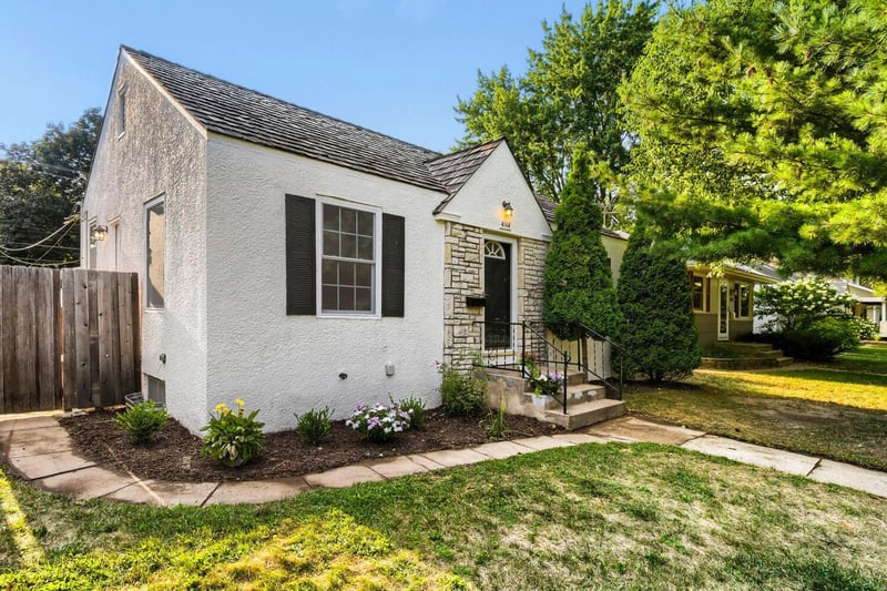 4144 Salem Ave S, Saint Louis Park, MN 55416