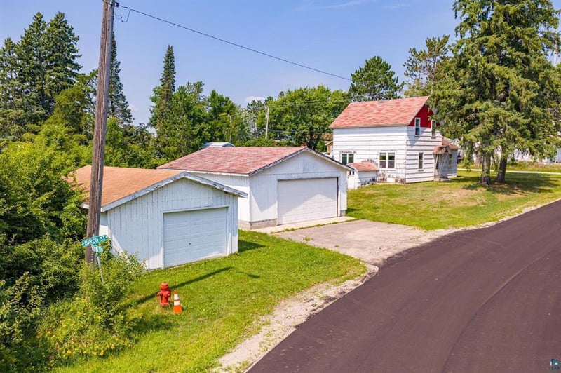 506 Birch St, Tower, MN 55790