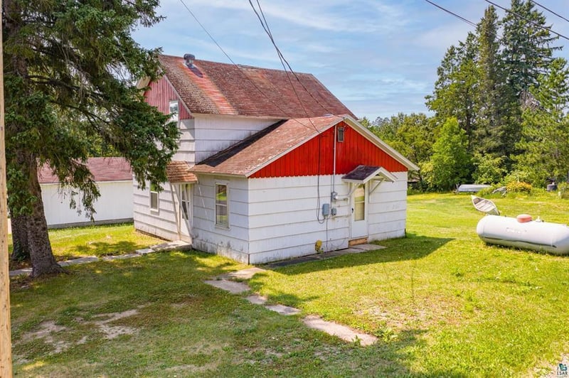 506 Birch St, Tower, MN 55790