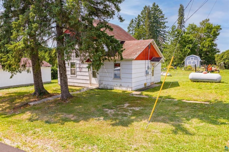 506 Birch St, Tower, MN 55790