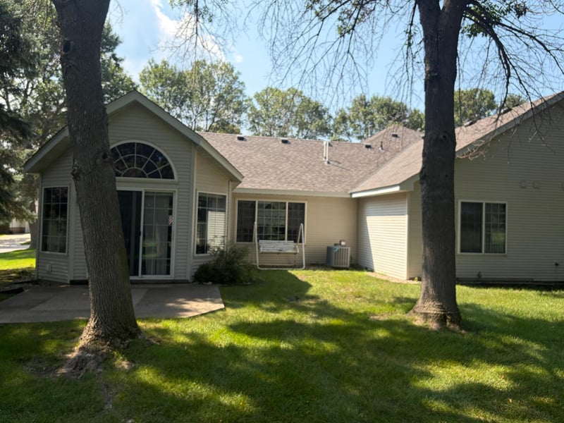 705 24th St SE, Willmar, MN 56201