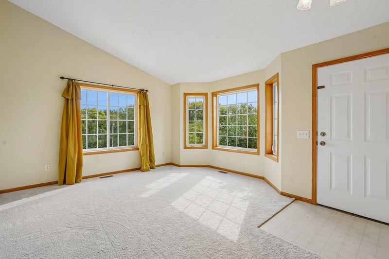 31121 Idalia Ave, Northfield, MN 55057