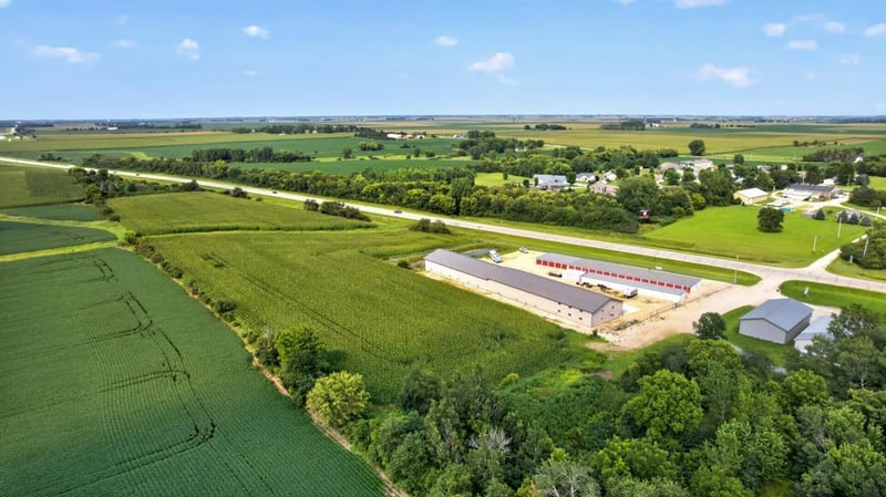 249 Highway 63 N, Racine, MN 55967