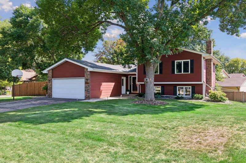 15132 Portland Ave, Burnsville, MN 55306