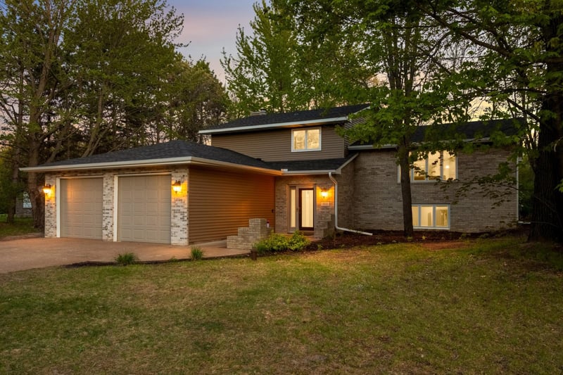410 167th Ln NE, Andover, MN 55304