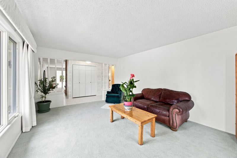 3206 Rivershore Dr S, Moorhead, MN 56560