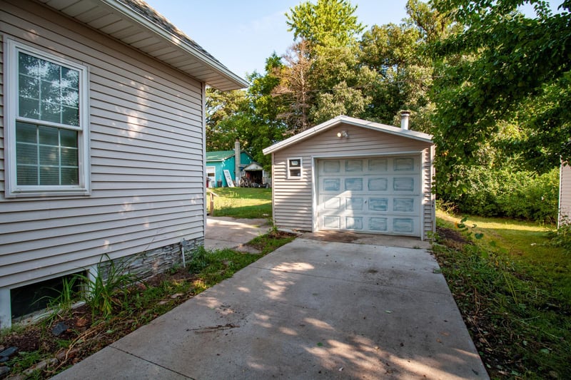 209 Cleveland Ave E, Underwood, MN 56586