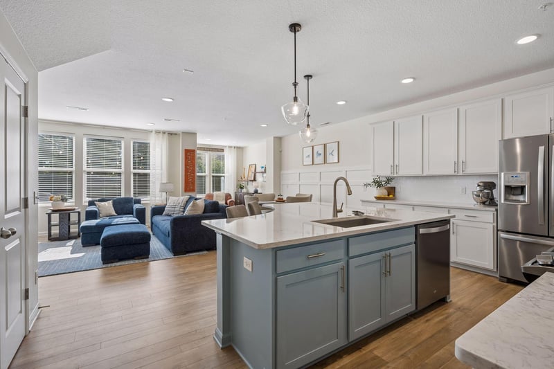 7152 Walnut Grove Ln N, Maple Grove, MN 55311