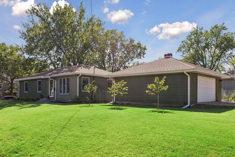 5950 Upton Ave S, Minneapolis, MN 55410