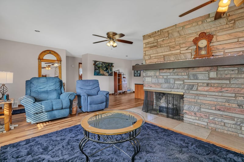 17311 Highway 23 NE, Oak Park, MN 56357