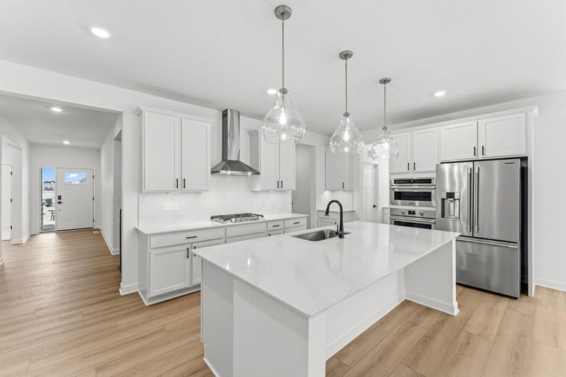 5182 Long Pointe Bay, Woodbury, MN 55129
