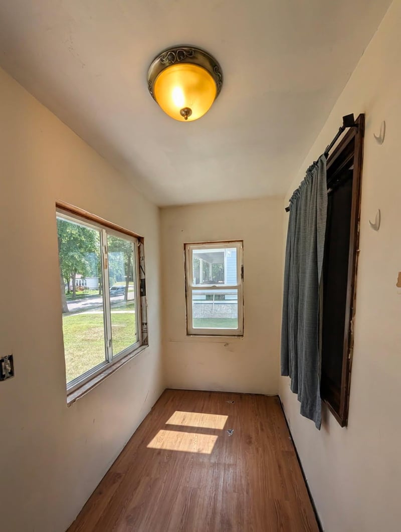 409 S 6th St, Montevideo, MN 56265