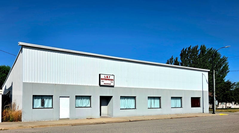 105 2nd St NW, Twin Valley, MN 56584