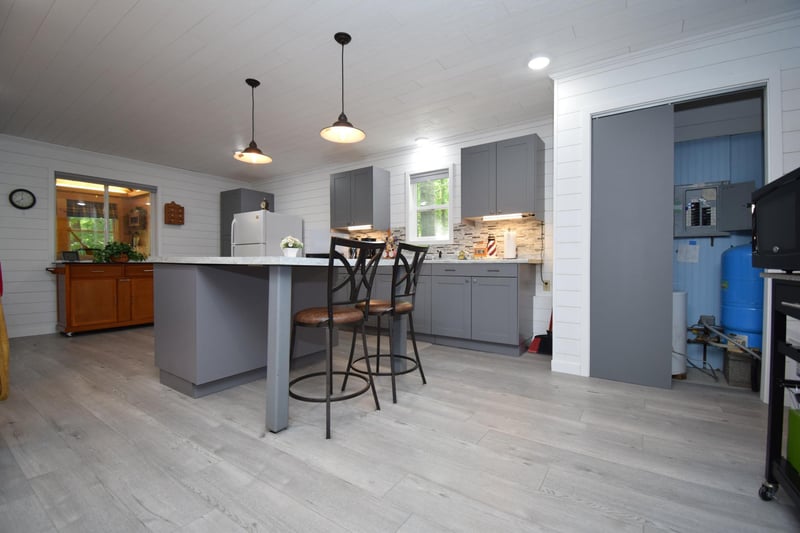 N4082 Deep Lake Rd, Sarona, WI 54870