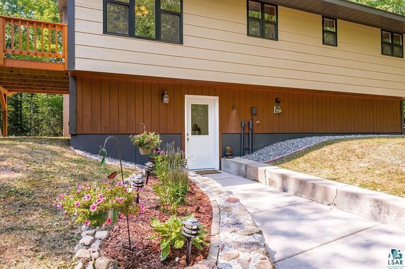 6899 S County Road B, South Range, WI 54874