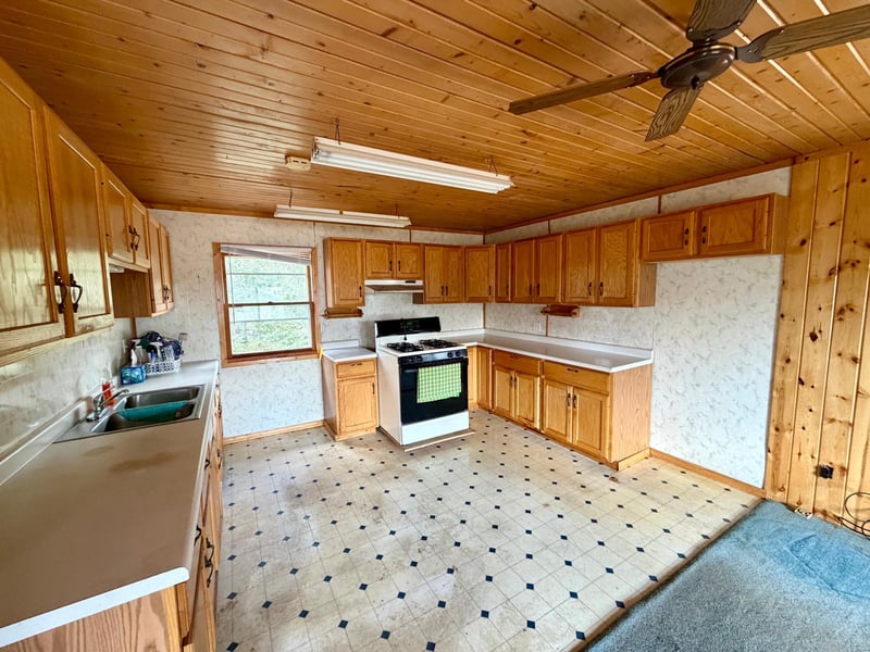 13911 S Fairbanks Rd, Gordon, WI 54838