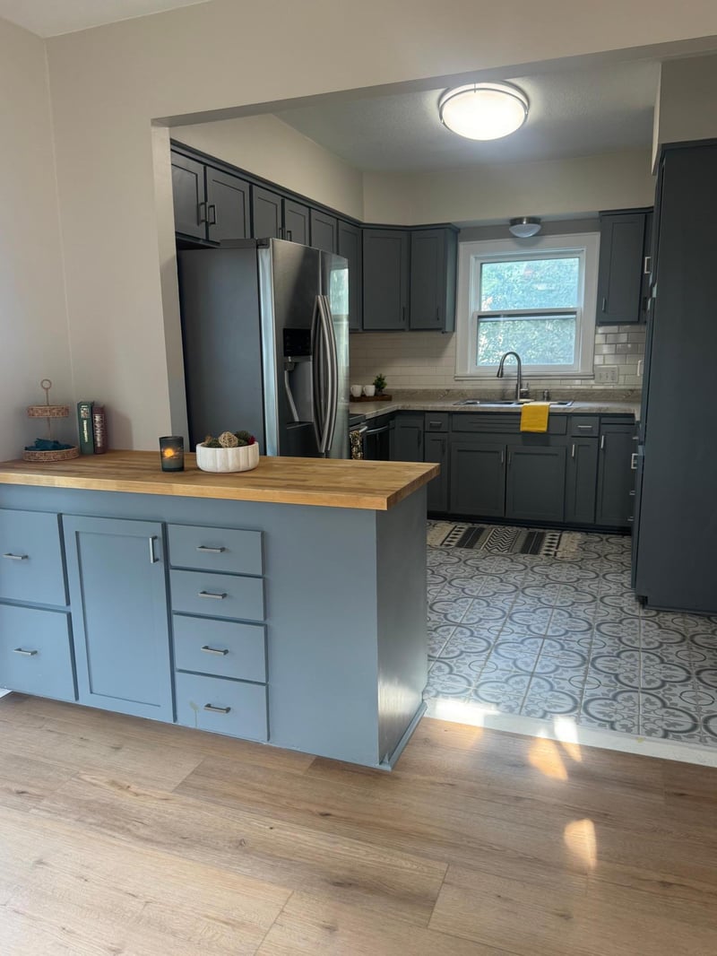 618 Park Ave, North Mankato, MN 56003