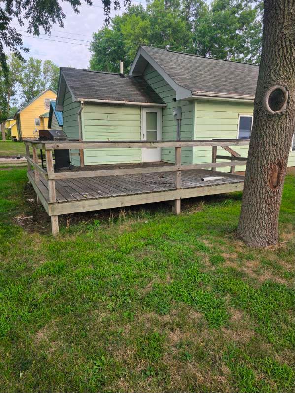 734 8th St, Westbrook, MN 56183