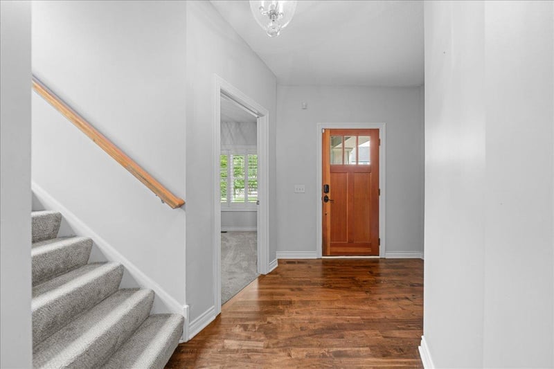 11605 Ivywood Trl, Woodbury, MN 55129