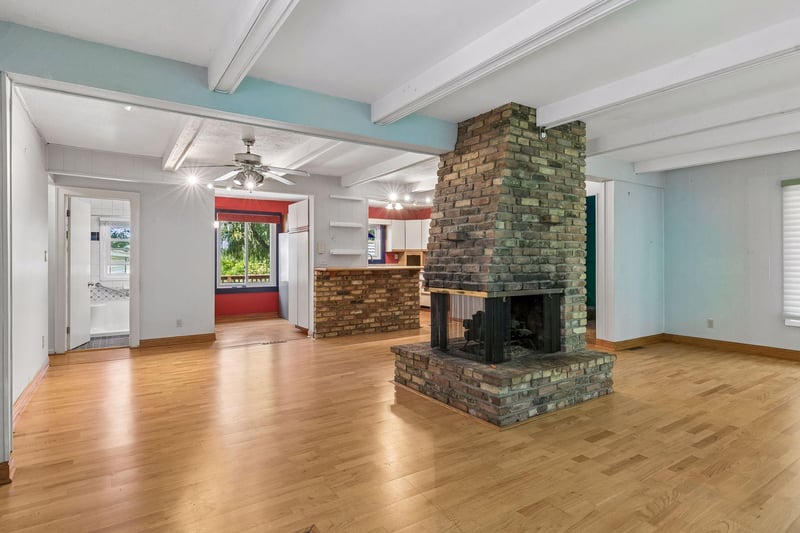 8570 Lincoln St NE, Blaine, MN 55434