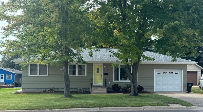 470 Union St, Saint Peter, MN 56082